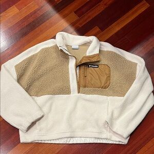 Columbia Sherpa Lodge Two Tone Fleece in Cream and Brown